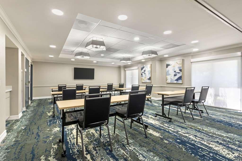Best Western Plus Sugar Land/Stafford Servizi foto
